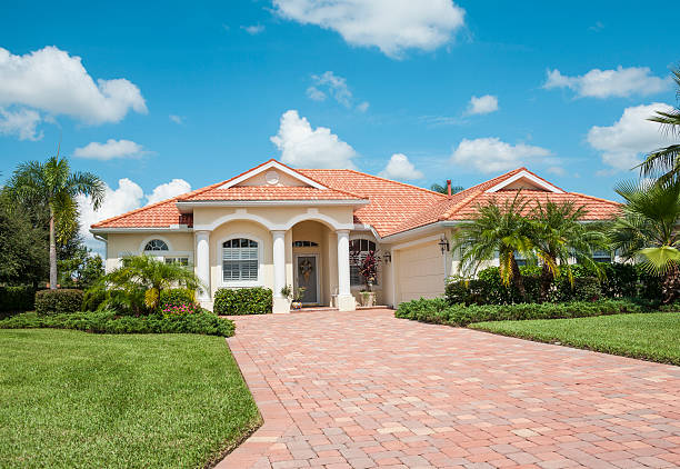 Best Driveway Pavers Near Me  in Bayou Vista, TX